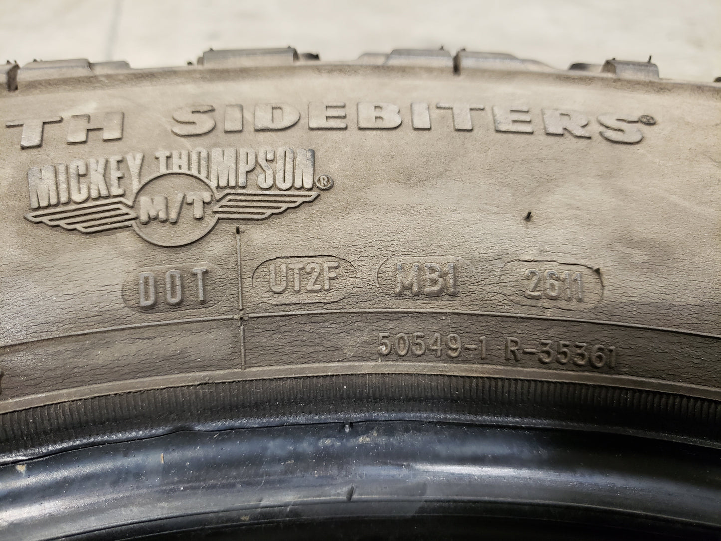 SET OF 2 305/55R20 Mickey Thompson Baja ATZ M/T W/sidebiters 121/118 S E - Used Tires