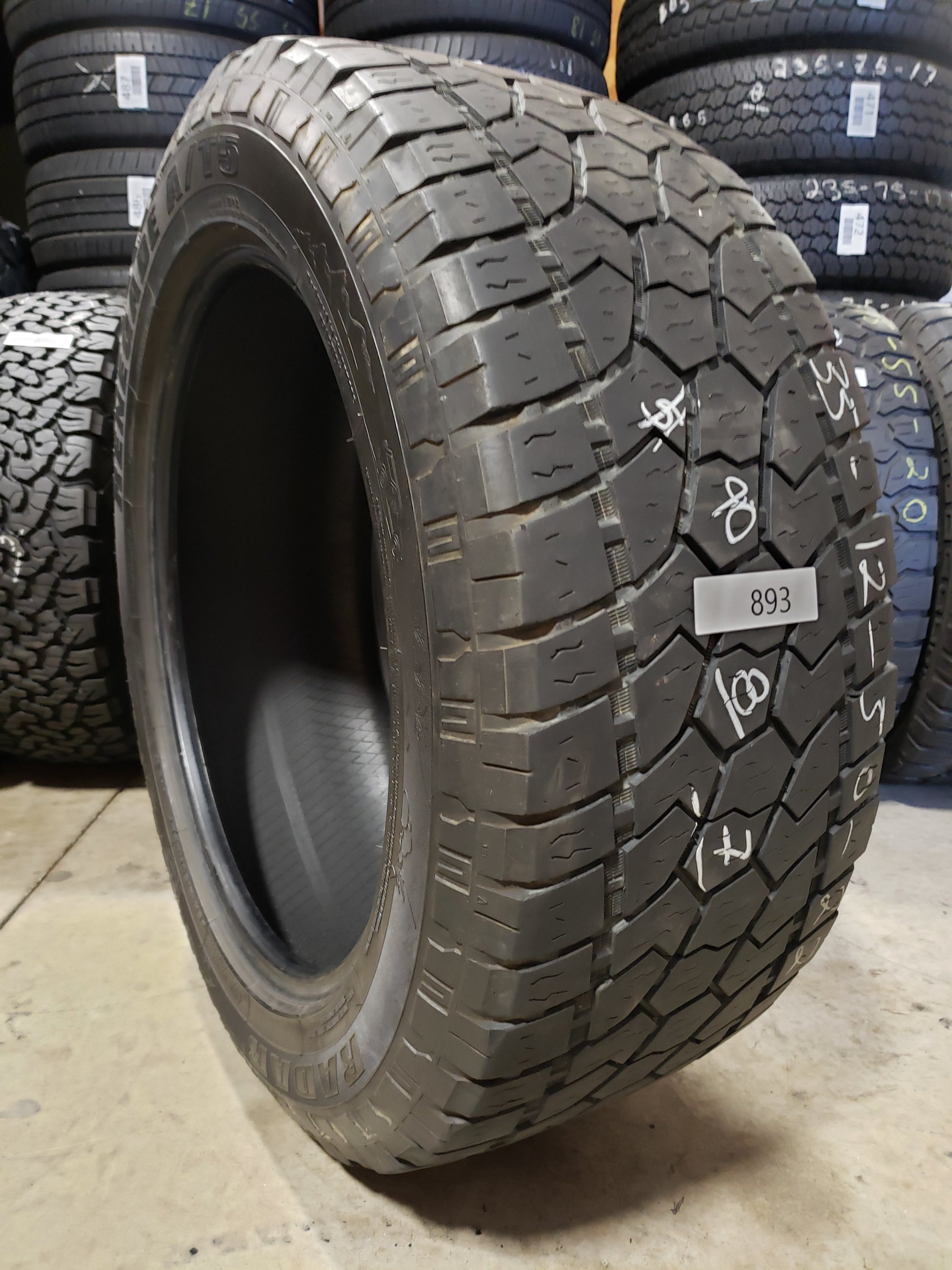 SINGLE 35x12.50R22 Radar Renegade A/T5 117 Q E - Premium Used Tires