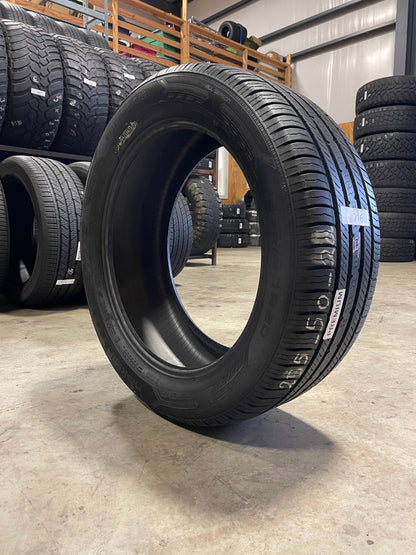 SINGLE 255/50R20 Nokian Tyres Entyre C/S 105 H SL - Premium Used Tires