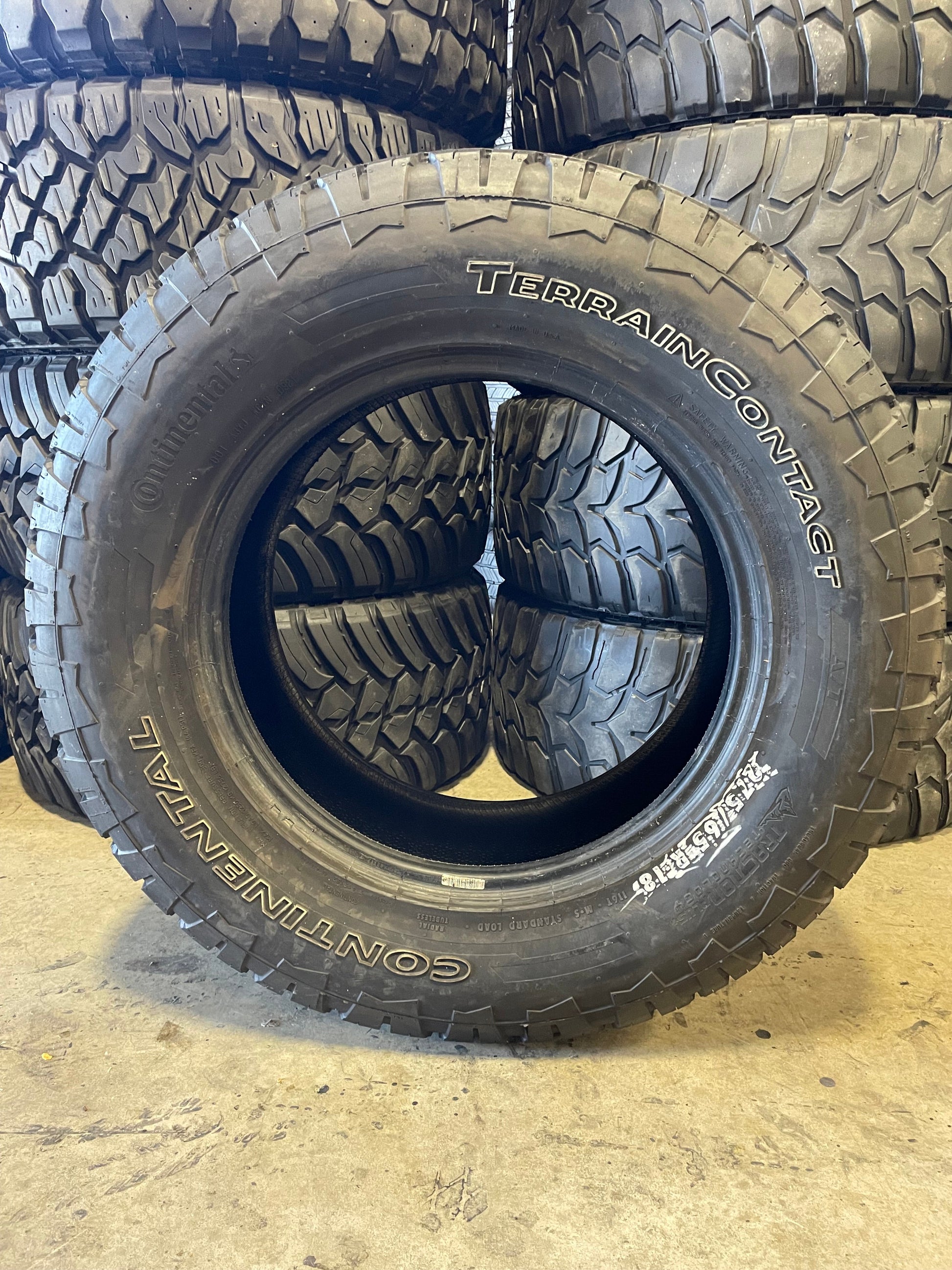 SINGLE 275/65R18 Continental Terrain Contact 116 T SL - Premium Used Tires