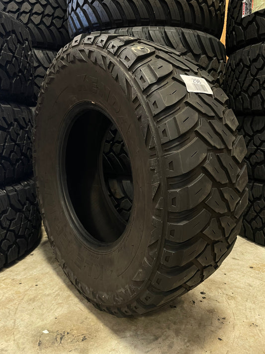 SINGLE 35x12.50R17 Kenda Klever R/T 121 Q E - Used Tires