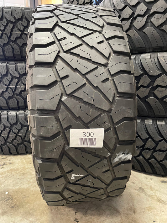 PAIR OF 35x12.50R17 Nitto Ridge Grappler 121Q E - Used Tires