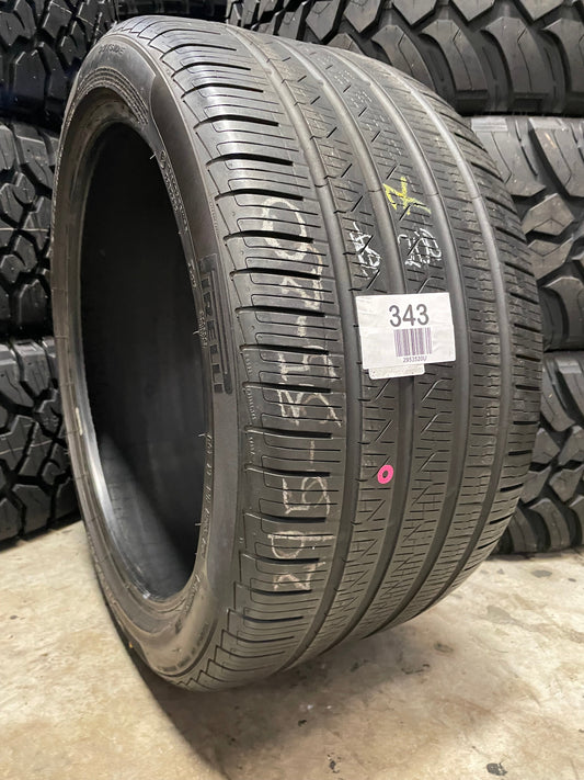 SINGLE 295/35R20 Pirelli Cinturado P7 105 V XL - Used Tires