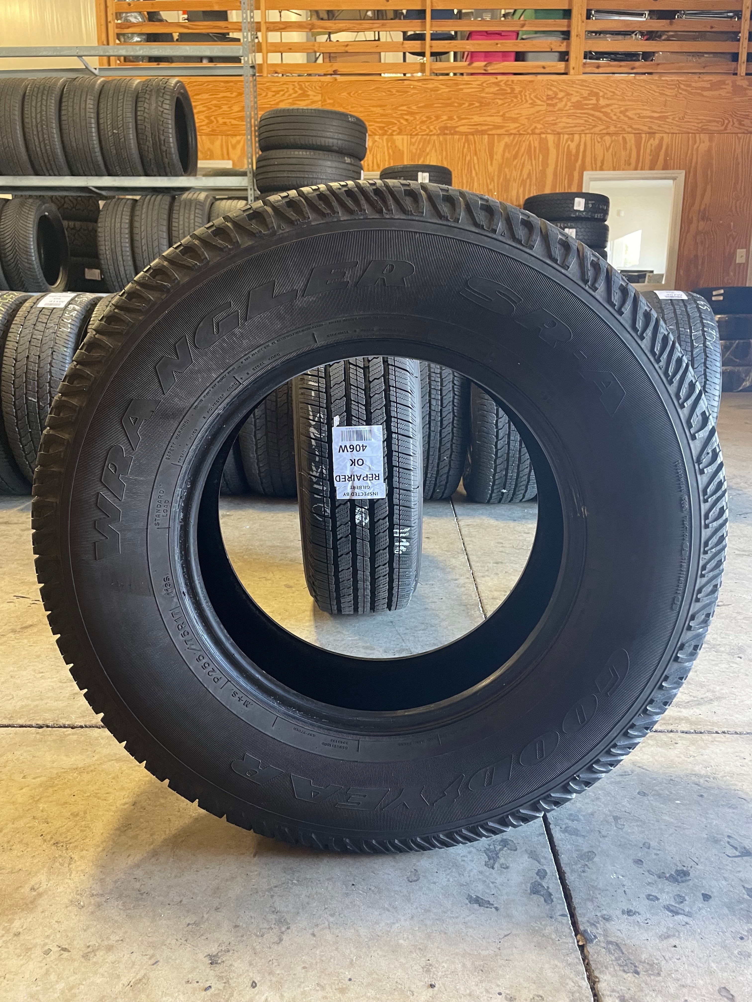 SINGLE 255/75R17 Goodyear Wrangler SR-A 113 S SL - Used Tires