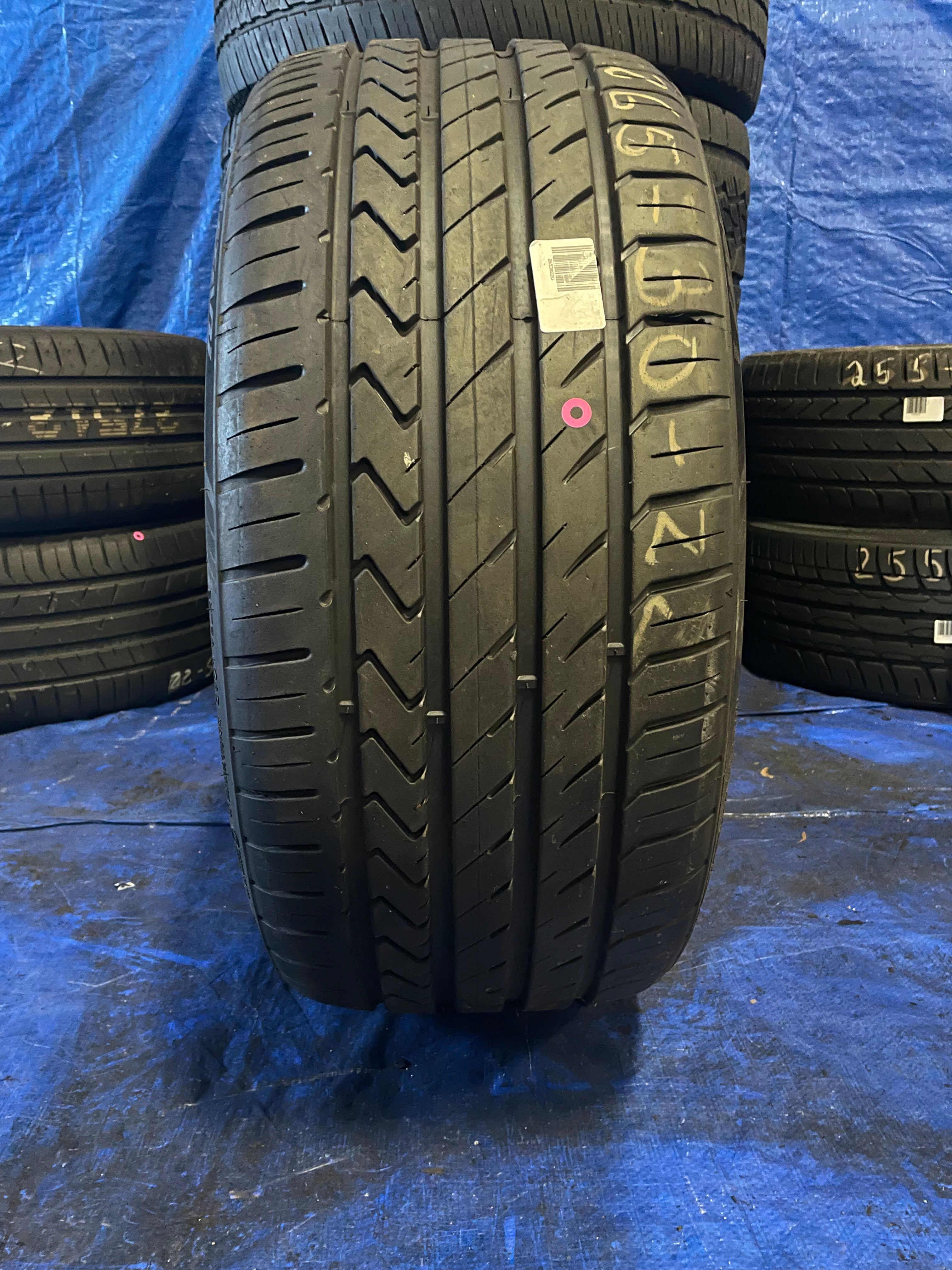 SINGLE 265/30R22 Lexani LX-Twenty 97 W XL - Used Tires – High