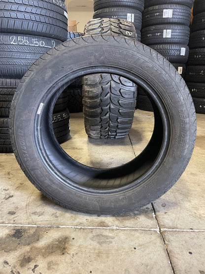 SINGLE 235/50R17 Michelin Defender T+H 96 H SL - Used Tires