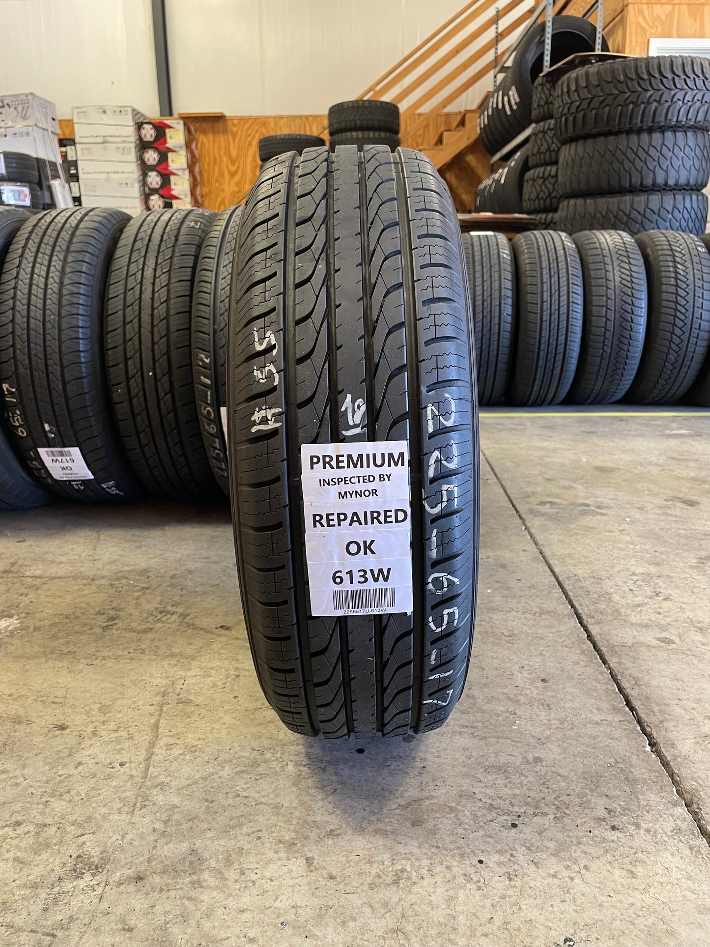 SINGLE 225/65R17 Performer CXV Sport 102 V SL - Premium Used Tires