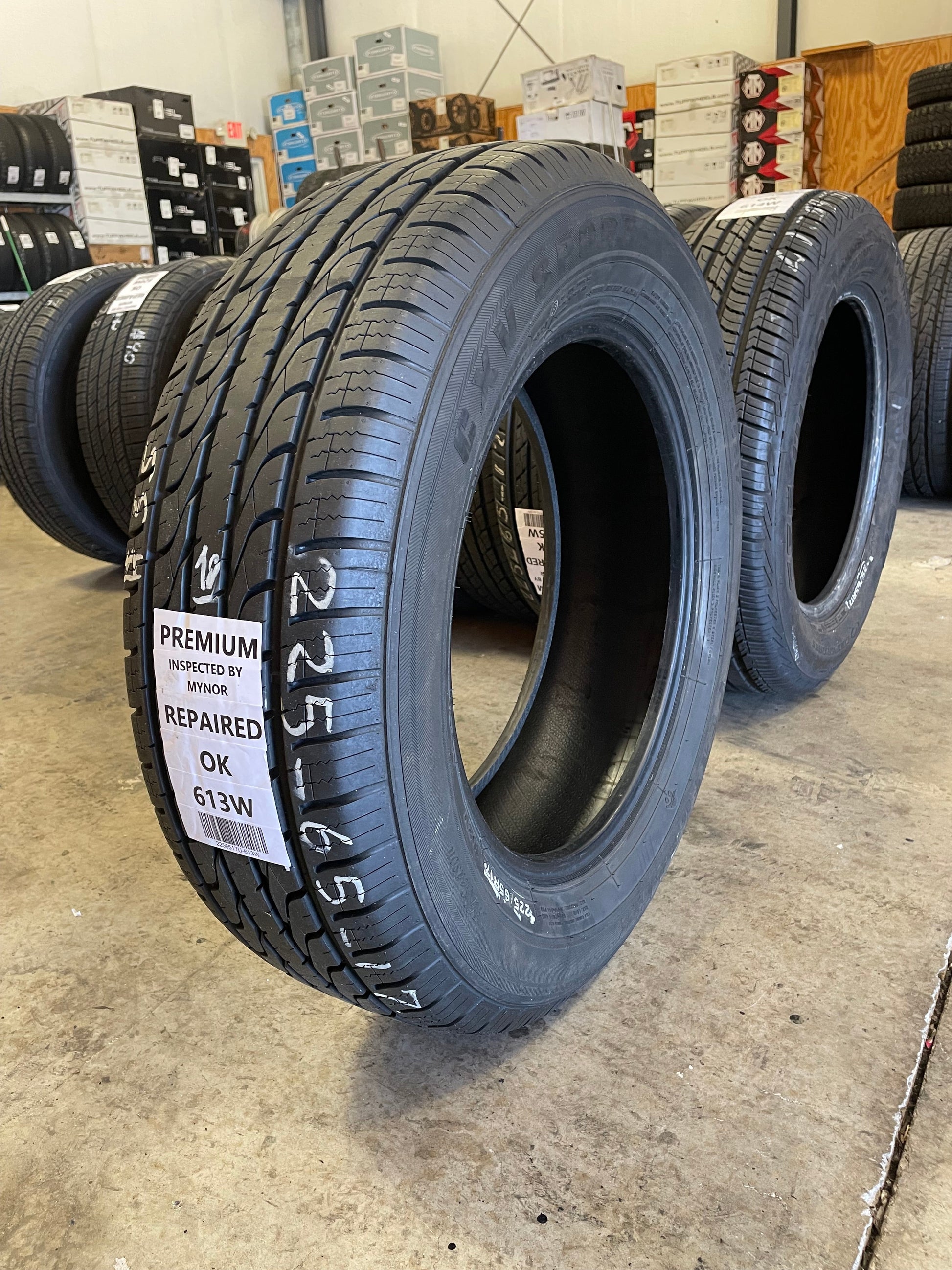 SINGLE 225/65R17 Performer CXV Sport 102 V SL - Premium Used Tires